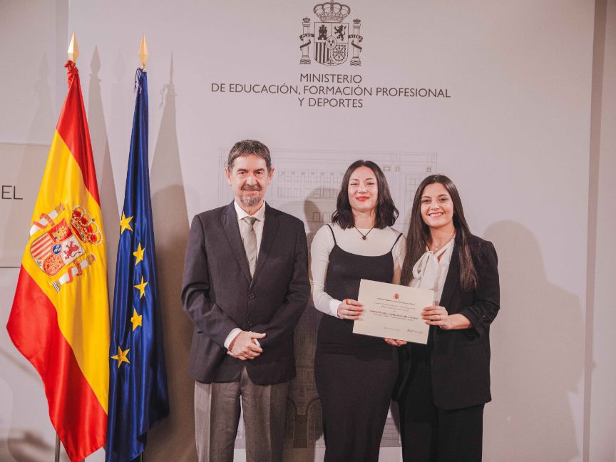 Fundación CERES, Centro de recursos sociales