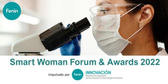 Invitación al evento. Mujer con un microscopio