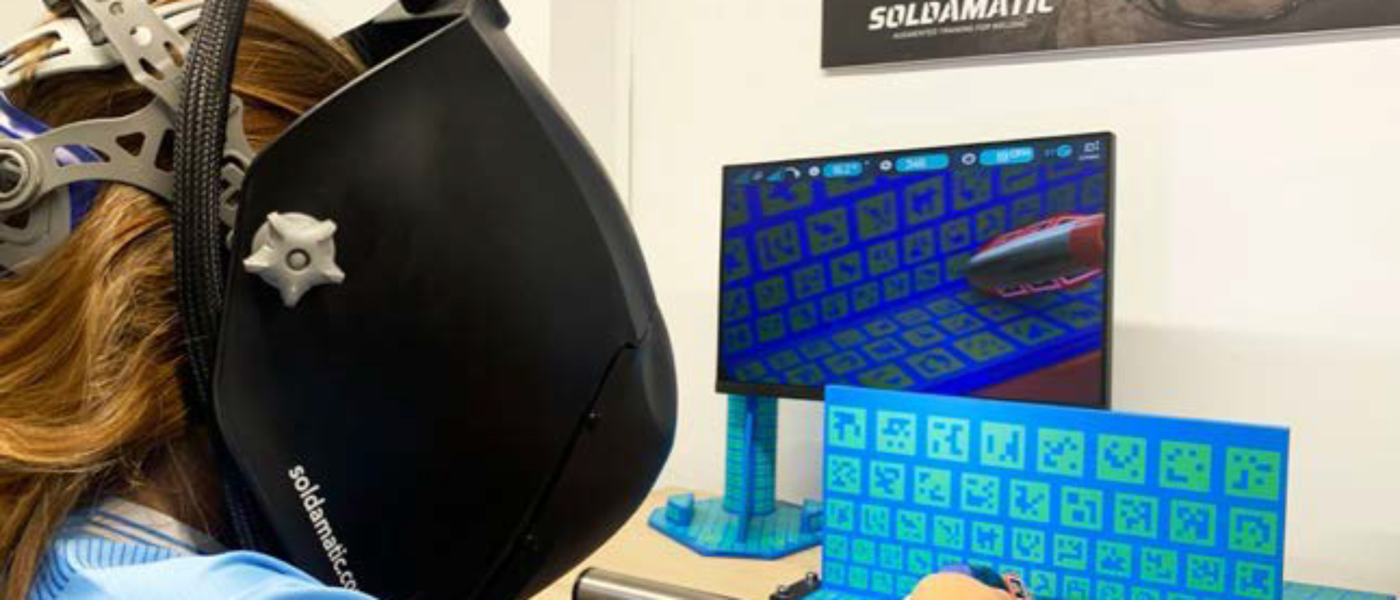 Imagen de taller en soldadura en realidad aumentada